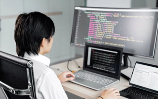 邵阳县 api php源码,下载的php源码怎么运行呢？